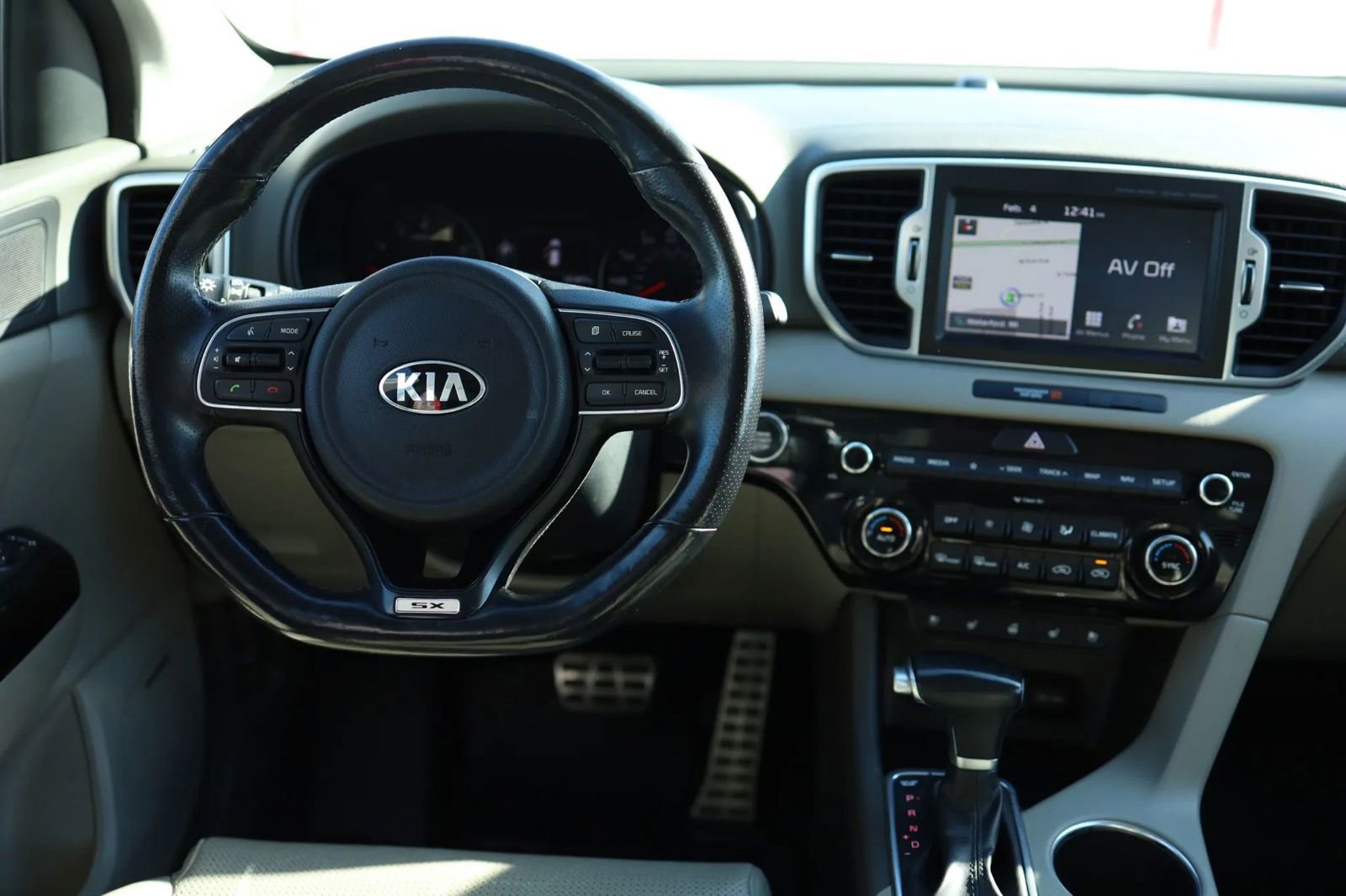 Used 2018 Kia Sportage SX image 36