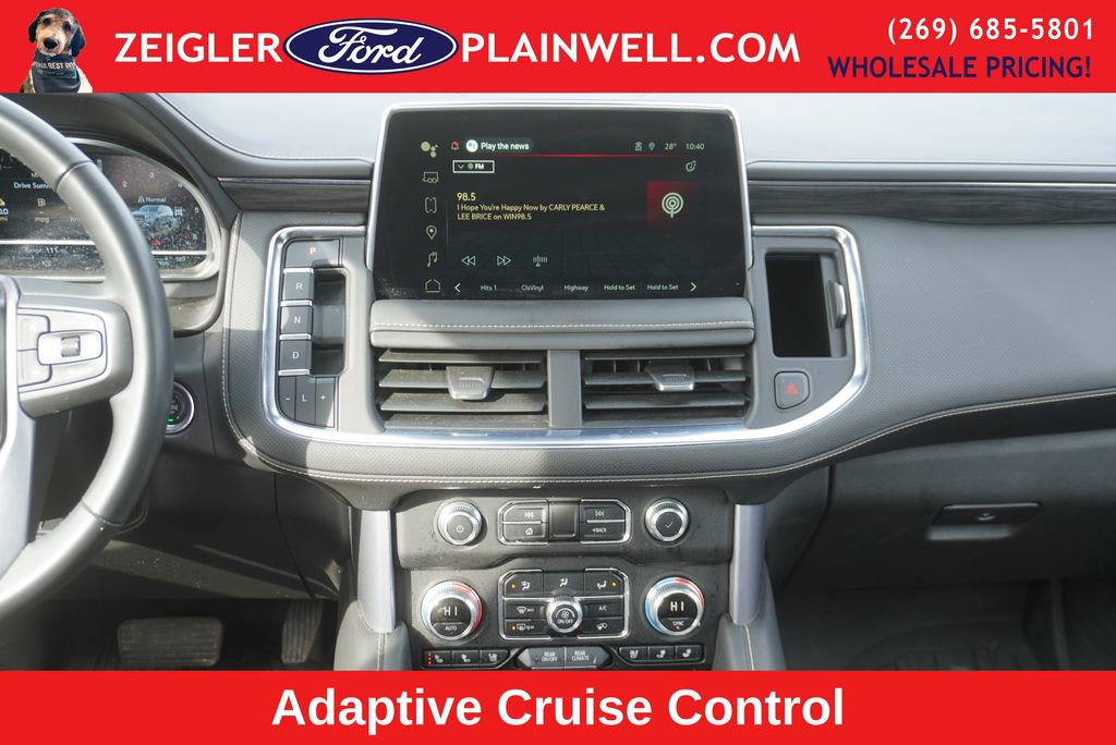 Used 2023 GMC Yukon XL SLT w/ SLT Premium Package image 21