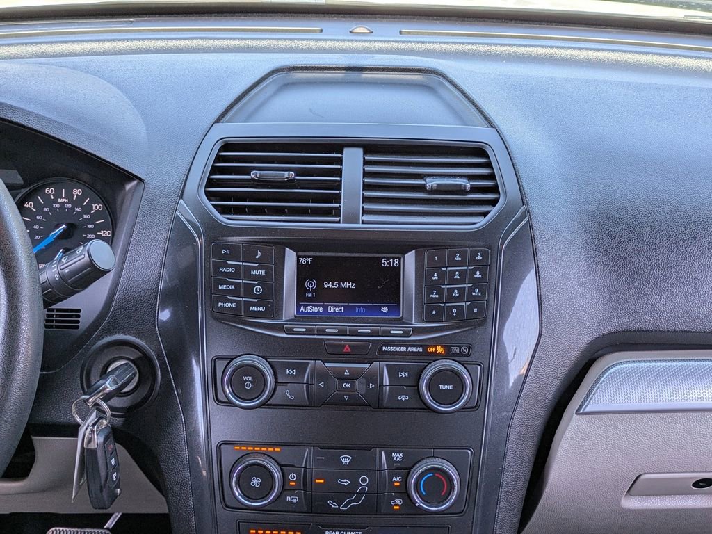 Used 2019 Ford Explorer Base image 19