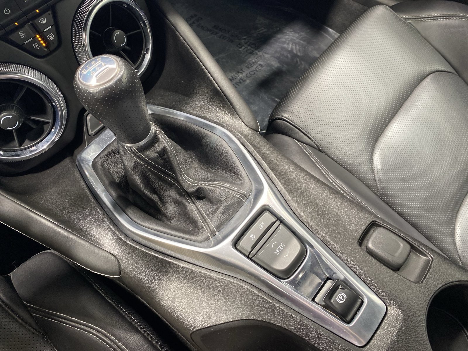 Used 2016 Chevrolet Camaro LT RWD image 20