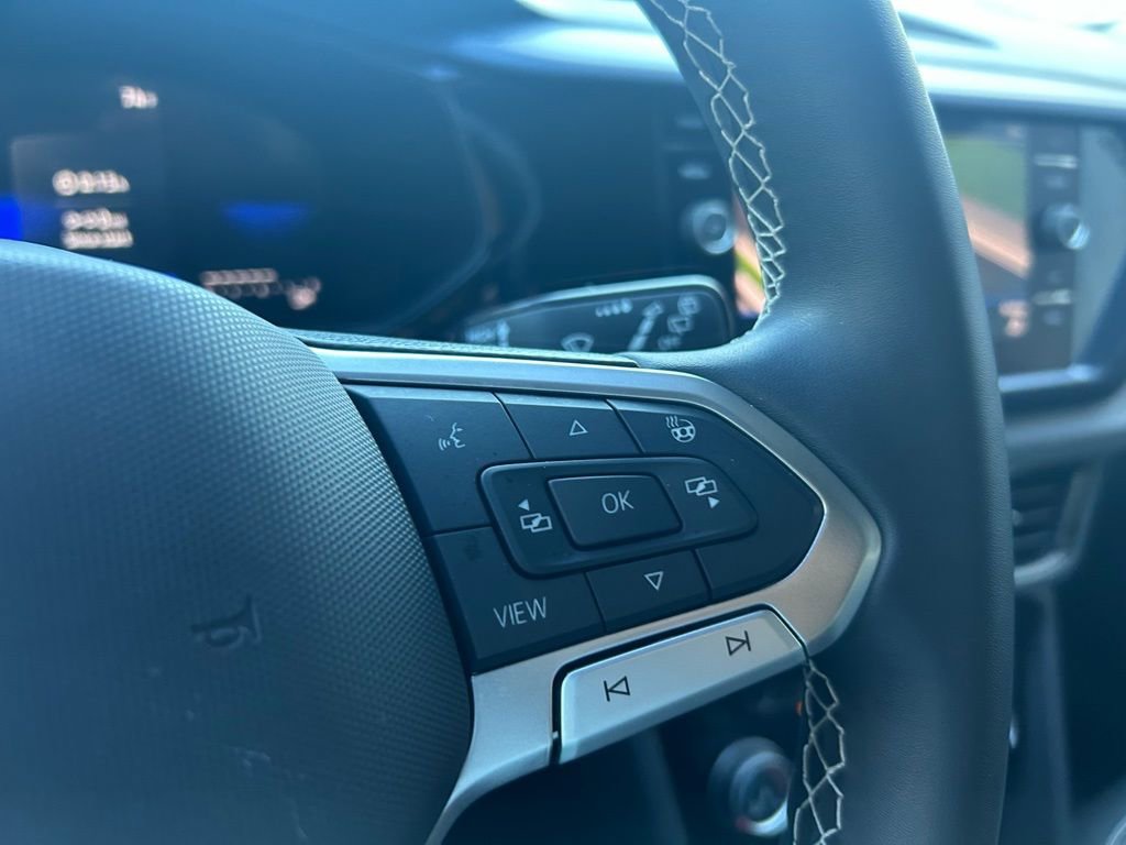 Certified 2023 Volkswagen Taos SE image 21