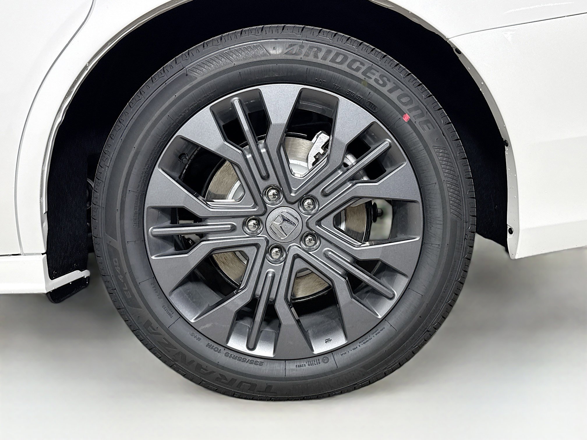 New 2026 Honda Odyssey Touring image 41