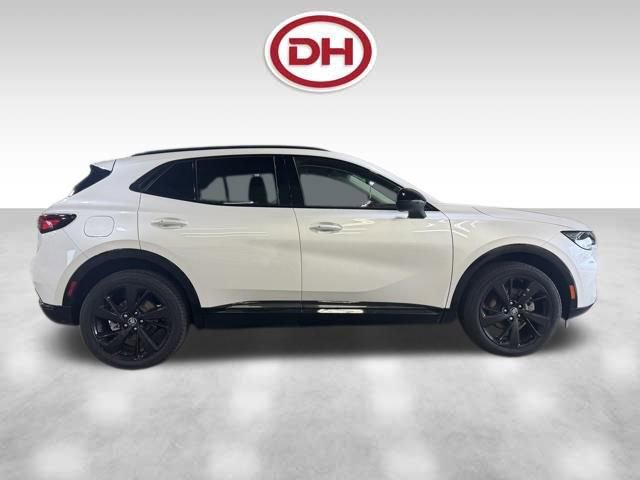 Used 2023 Buick Envision Essence w/ Sport Touring Package AWD/4WD image 2