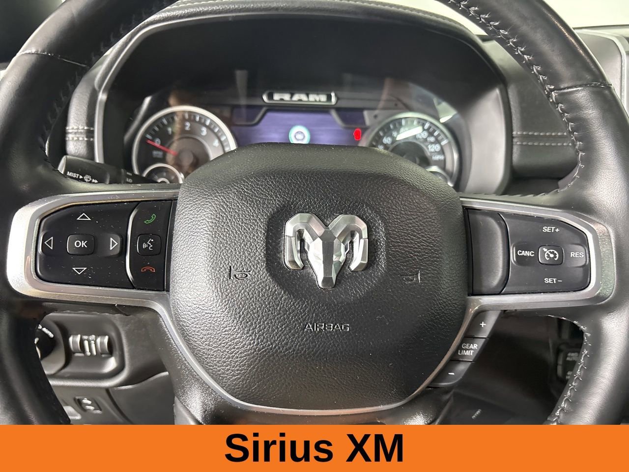 Used 2023 RAM 1500 Laramie AWD/4WD image 11
