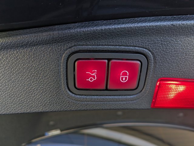 Used 2019 Mercedes-Benz C 300 4MATIC Coupe image 14