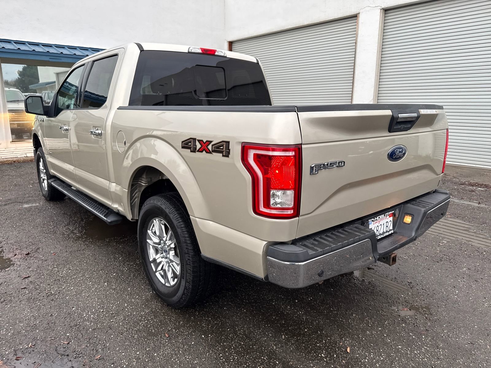 Used 2017 Ford F150 XLT w/ Equipment Group 302A Luxury image 3