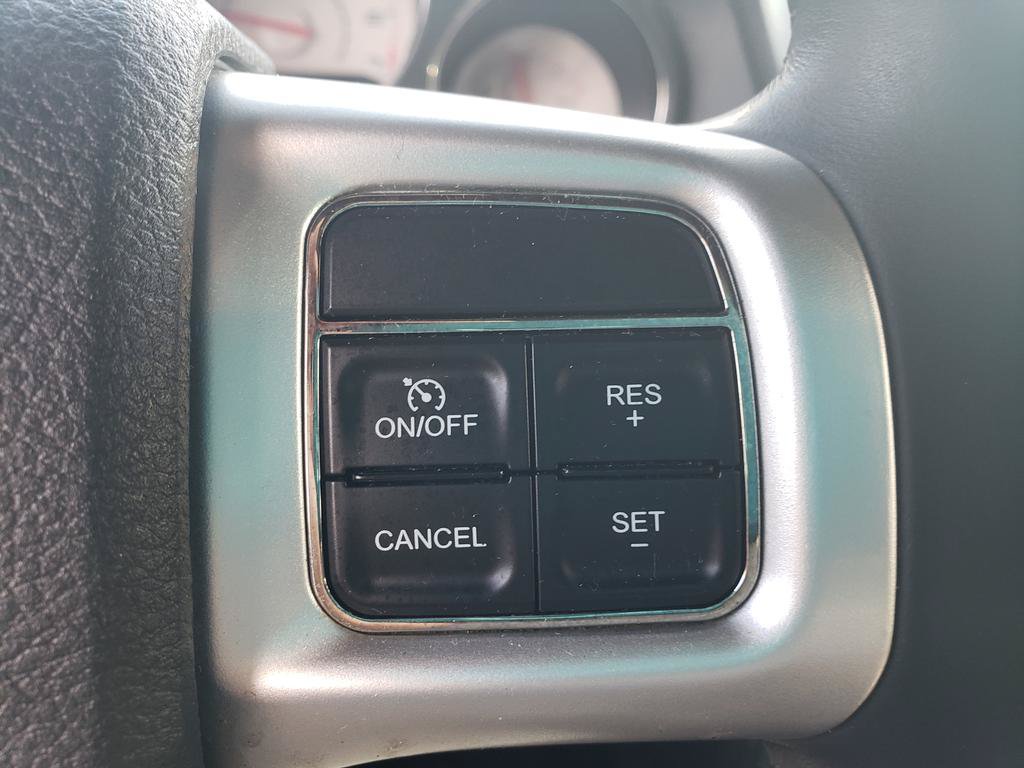 Used 2013 Dodge Challenger SXT w/ Sound Group RWD image 15
