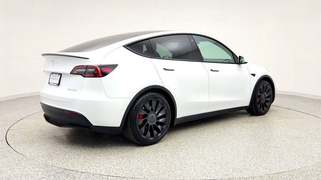 Used 2022 Tesla Model Y Performance image 5