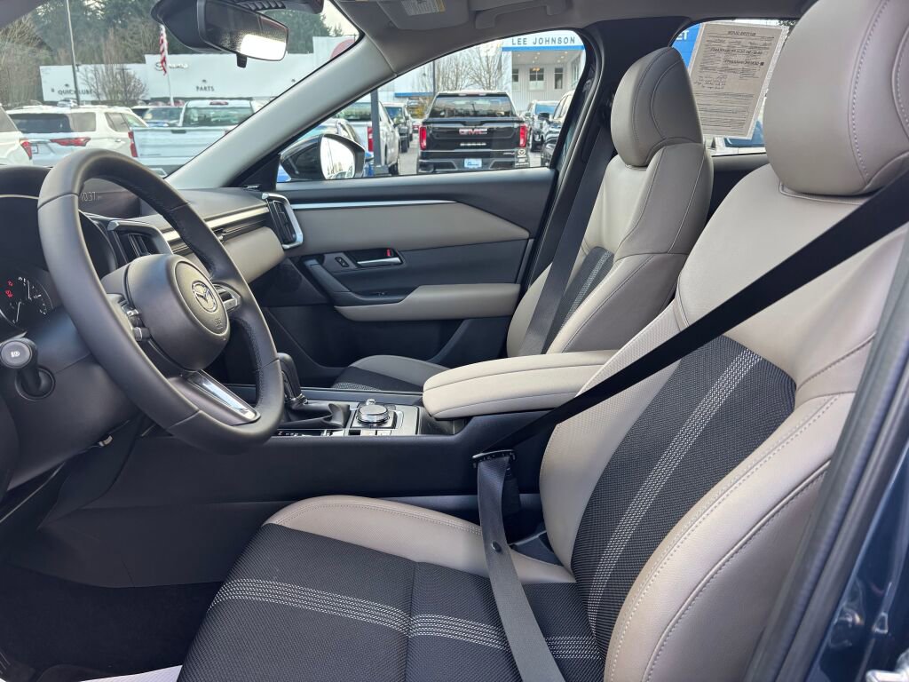 Certified 2025 MAZDA CX-50 AWD 2.5 S w/ Premium Package image 15