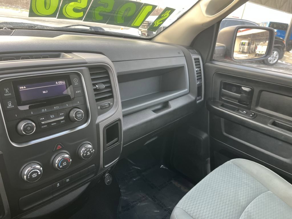 Used 2019 RAM 1500 Express image 23