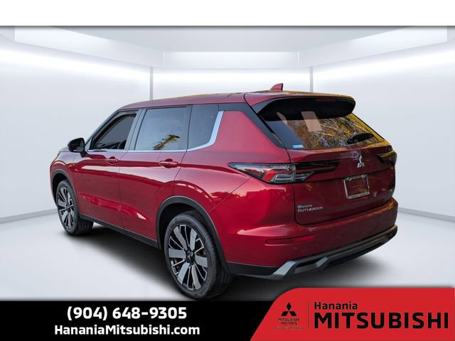 New 2025 Mitsubishi Outlander SE image 5