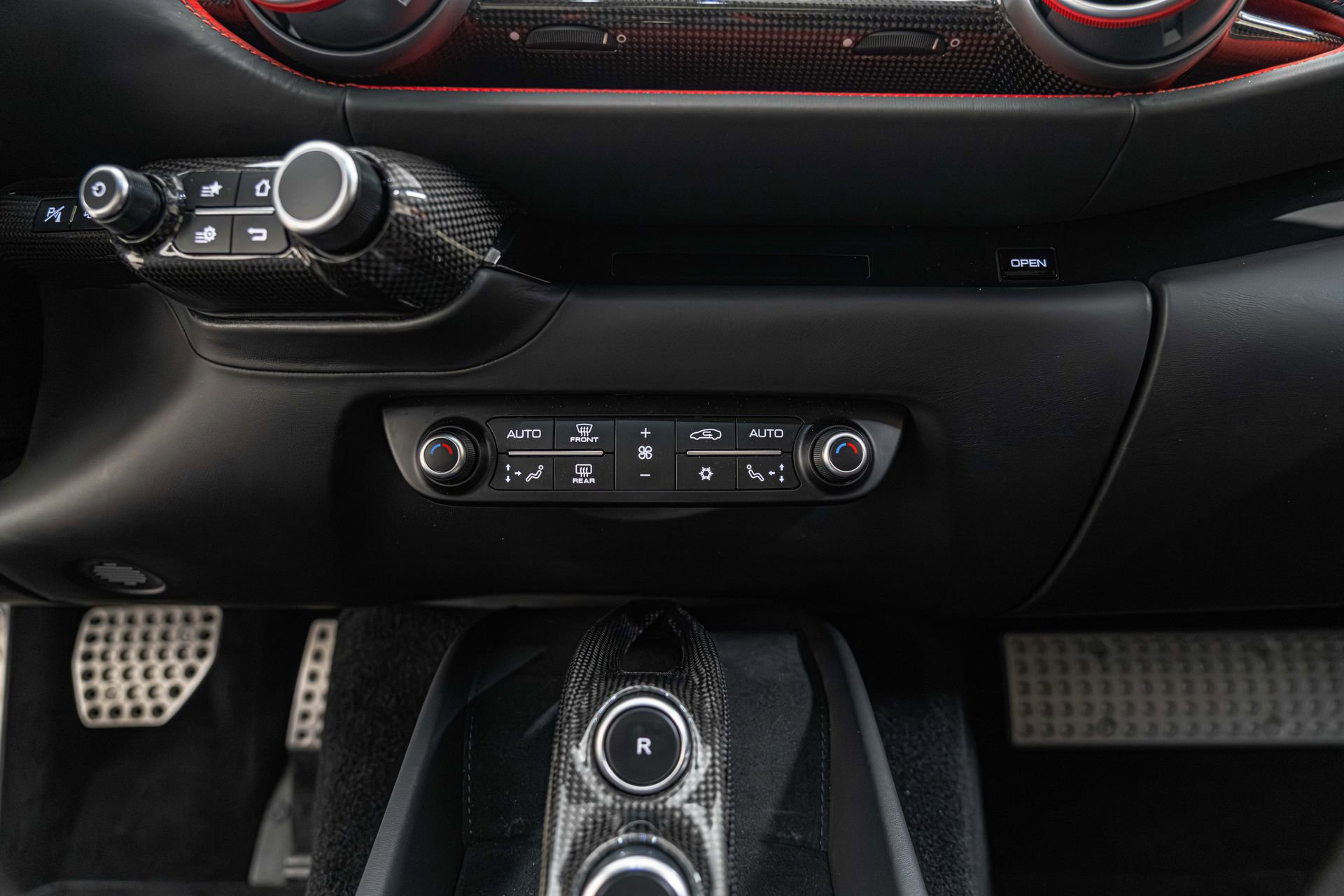 Certified 2019 Ferrari 812 Superfast RWD image 40