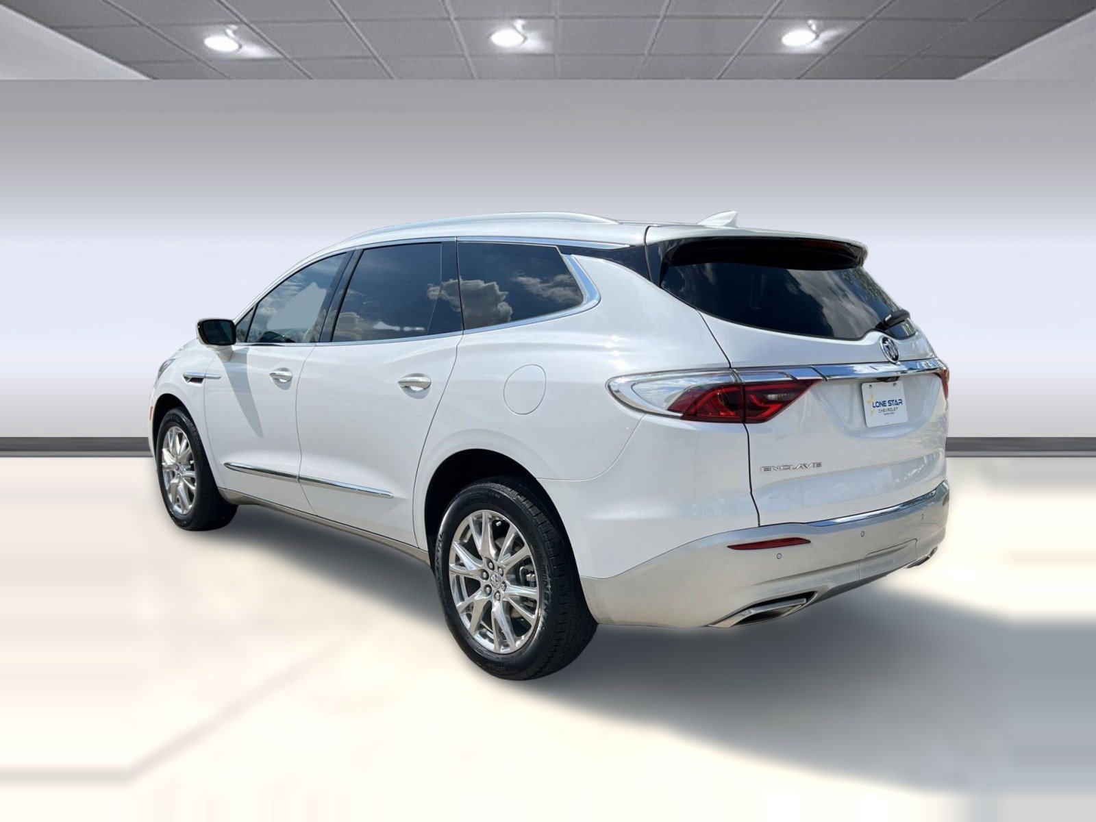 Certified 2023 Buick Enclave Essence w/ Experience Buick Package image 3
