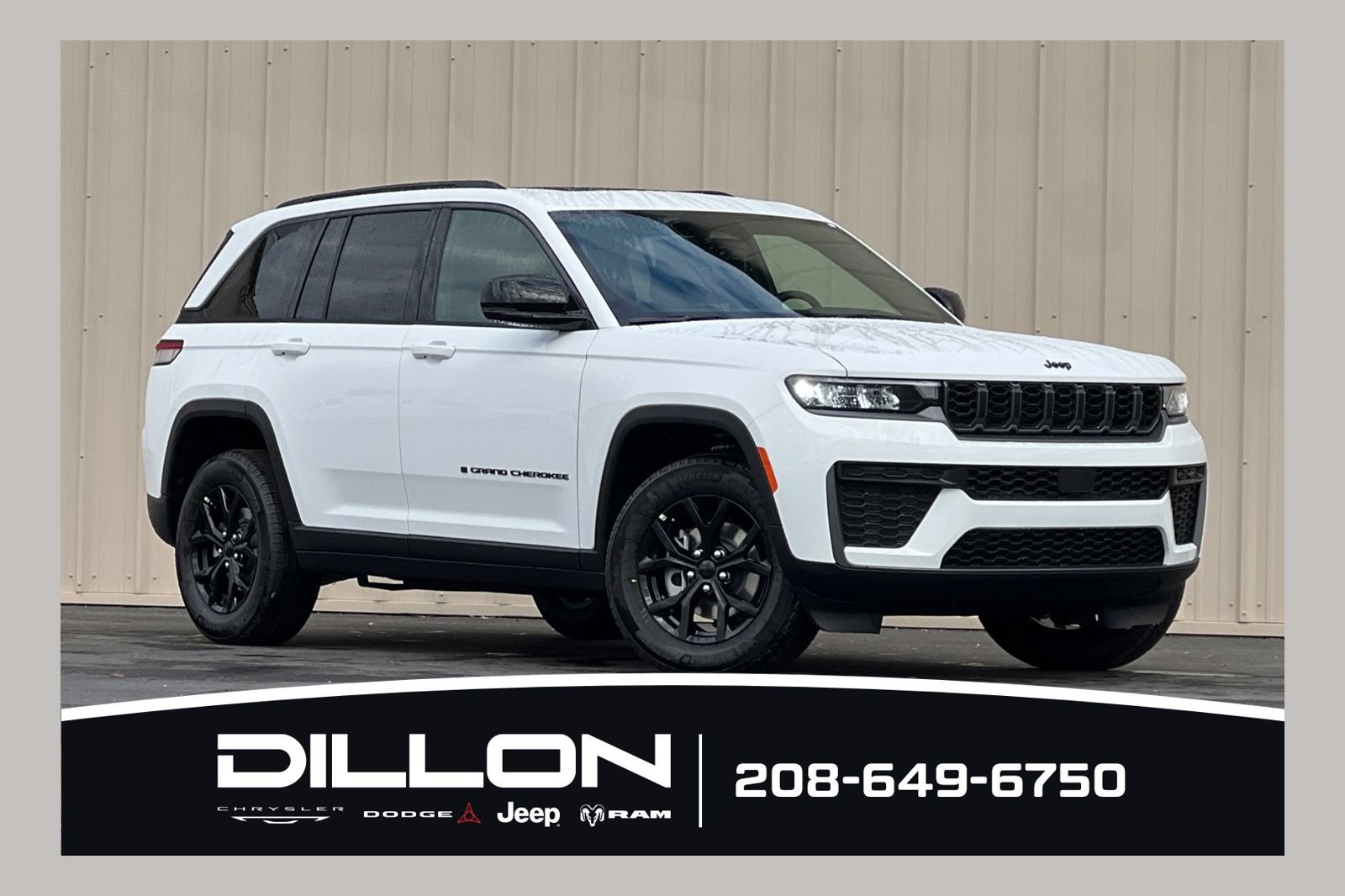 New 2026 Jeep Grand Cherokee Altitude AWD/4WD 360° Tour