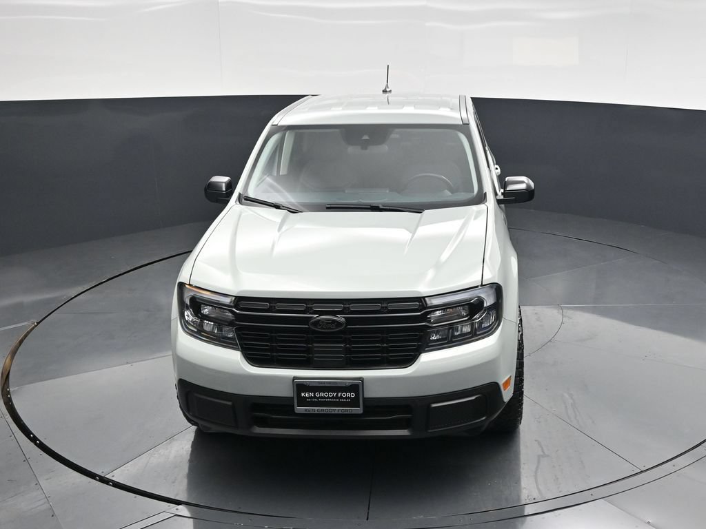 Used 2024 Ford Maverick Lariat w/ Black Appearance Package AWD/4WD image 35