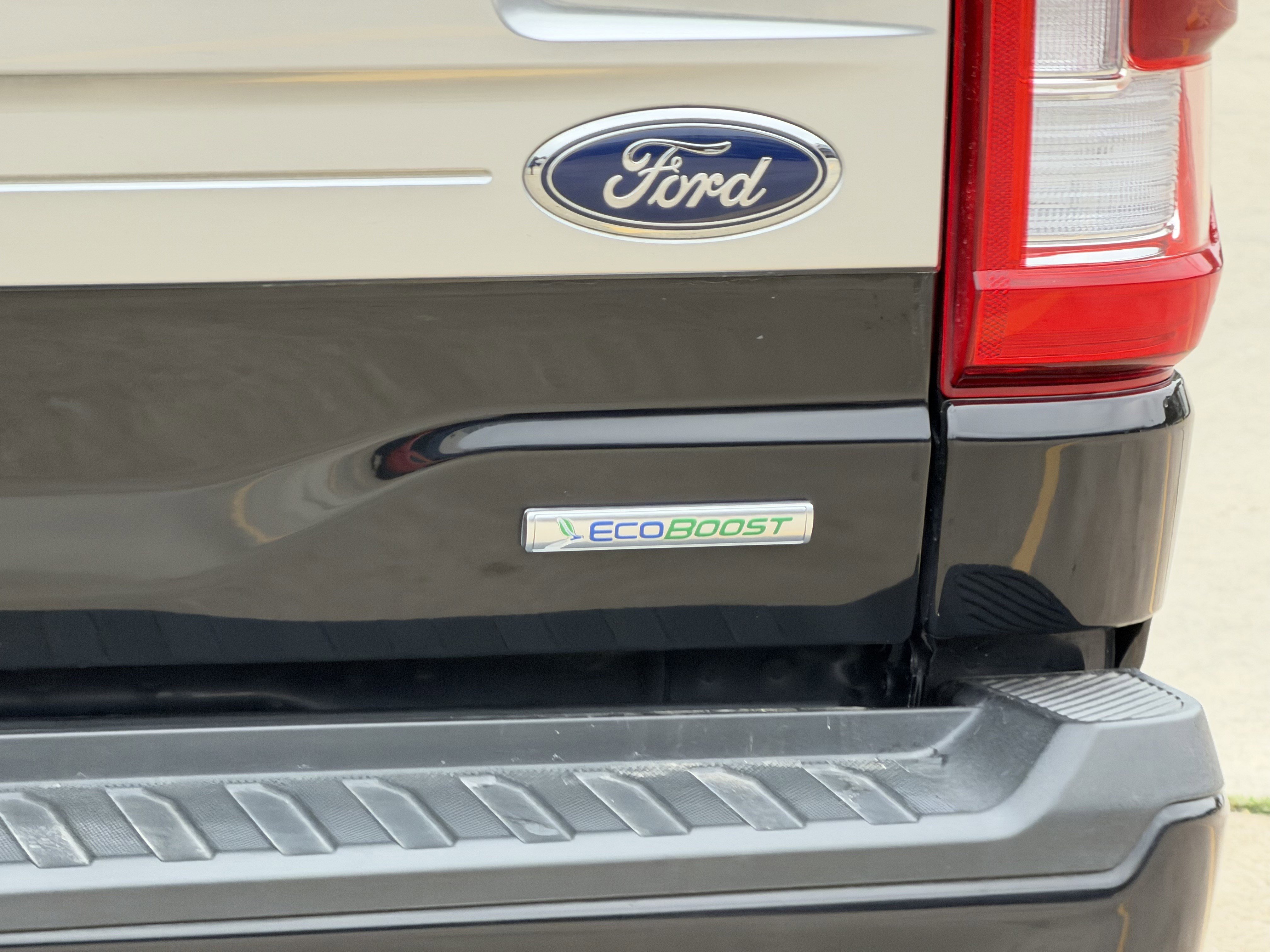 Used 2023 Ford F150 Platinum w/ Equipment Group 701A High AWD/4WD image 10