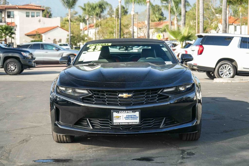 Used 2023 Chevrolet Camaro LT w/ Technology Package image 2
