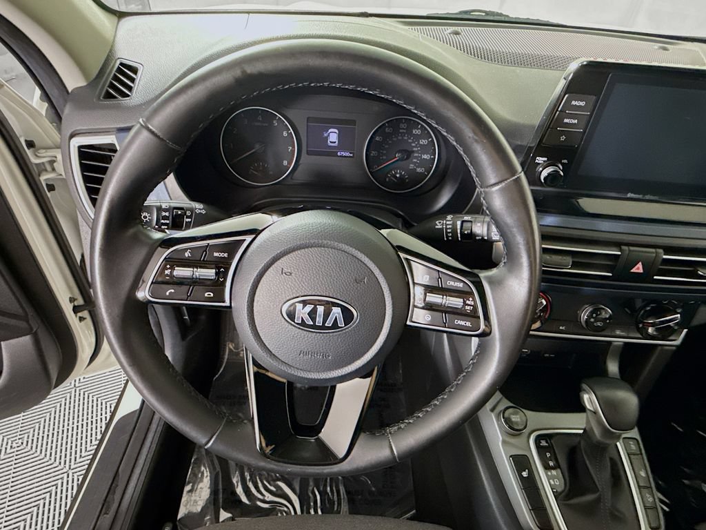 Used 2021 Kia Seltos S AWD/4WD image 19