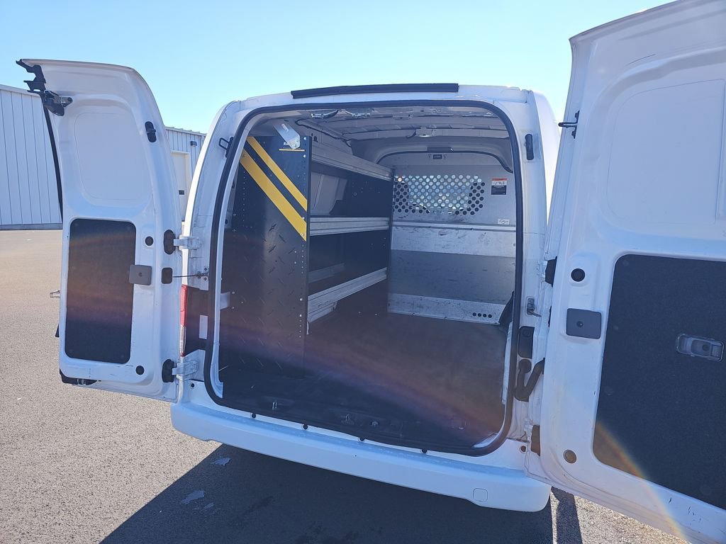 Used 2020 Nissan NV200 S image 21