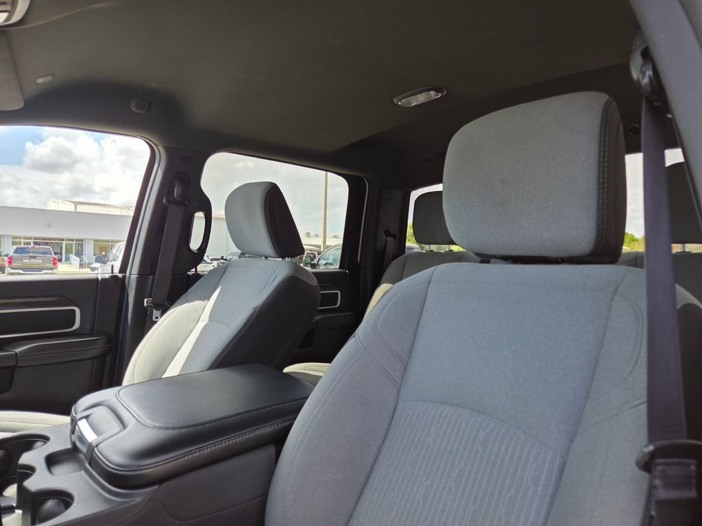 Used 2024 RAM 3500 Big Horn AWD/4WD image 21
