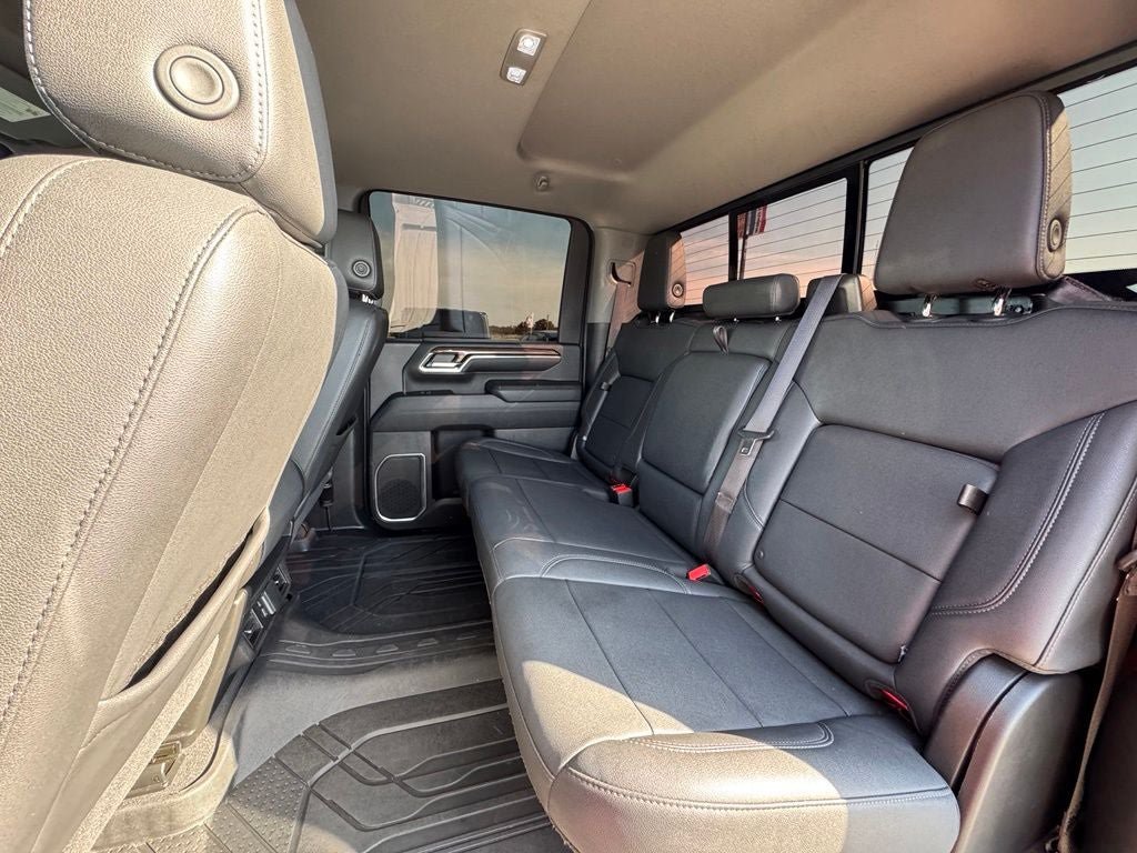 Used 2024 Chevrolet Silverado 2500 LT w/ Z71 Sport Edition AWD/4WD image 17