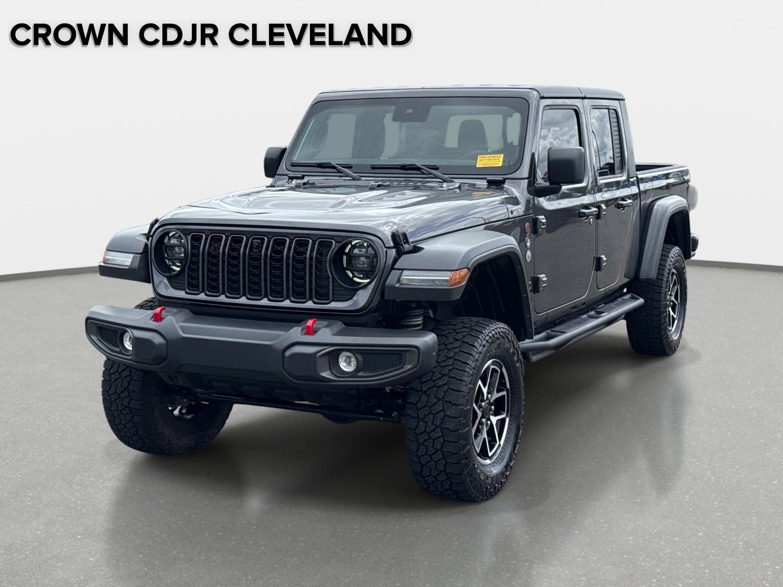 Used 2024 Jeep Gladiator Rubicon w/ Technology Group AWD/4WD image 9
