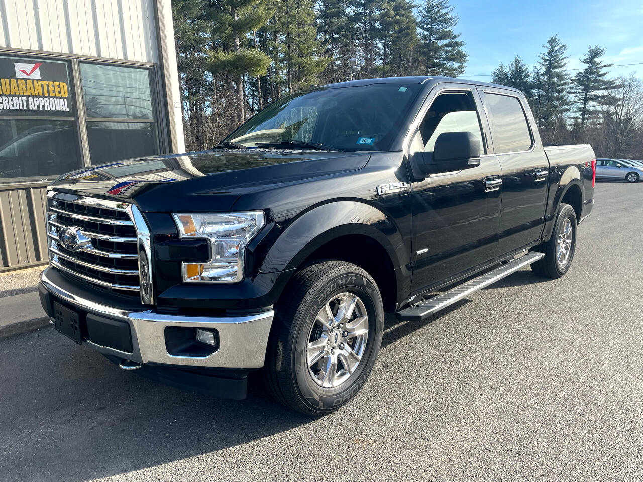 Used 2017 Ford F150 XLT w/ Equipment Group 302A Luxury image 1