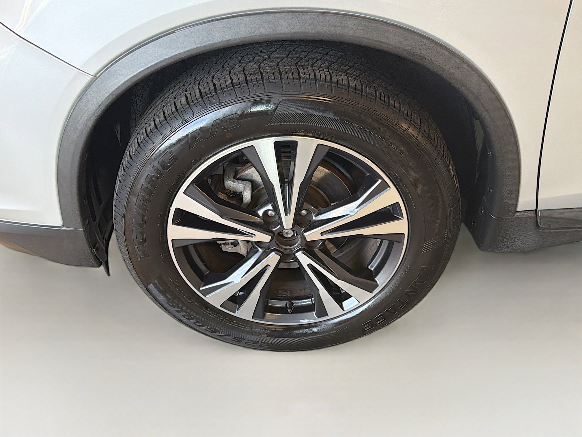 Used 2018 Nissan Rogue SL image 11