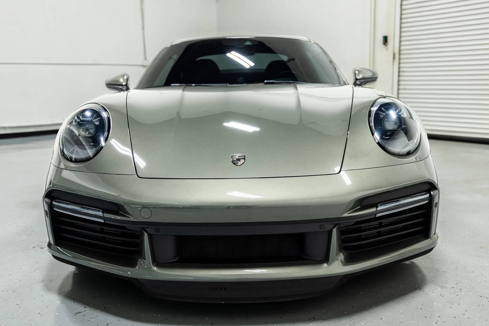 Used 2021 Porsche 911 Turbo S AWD/4WD image 4