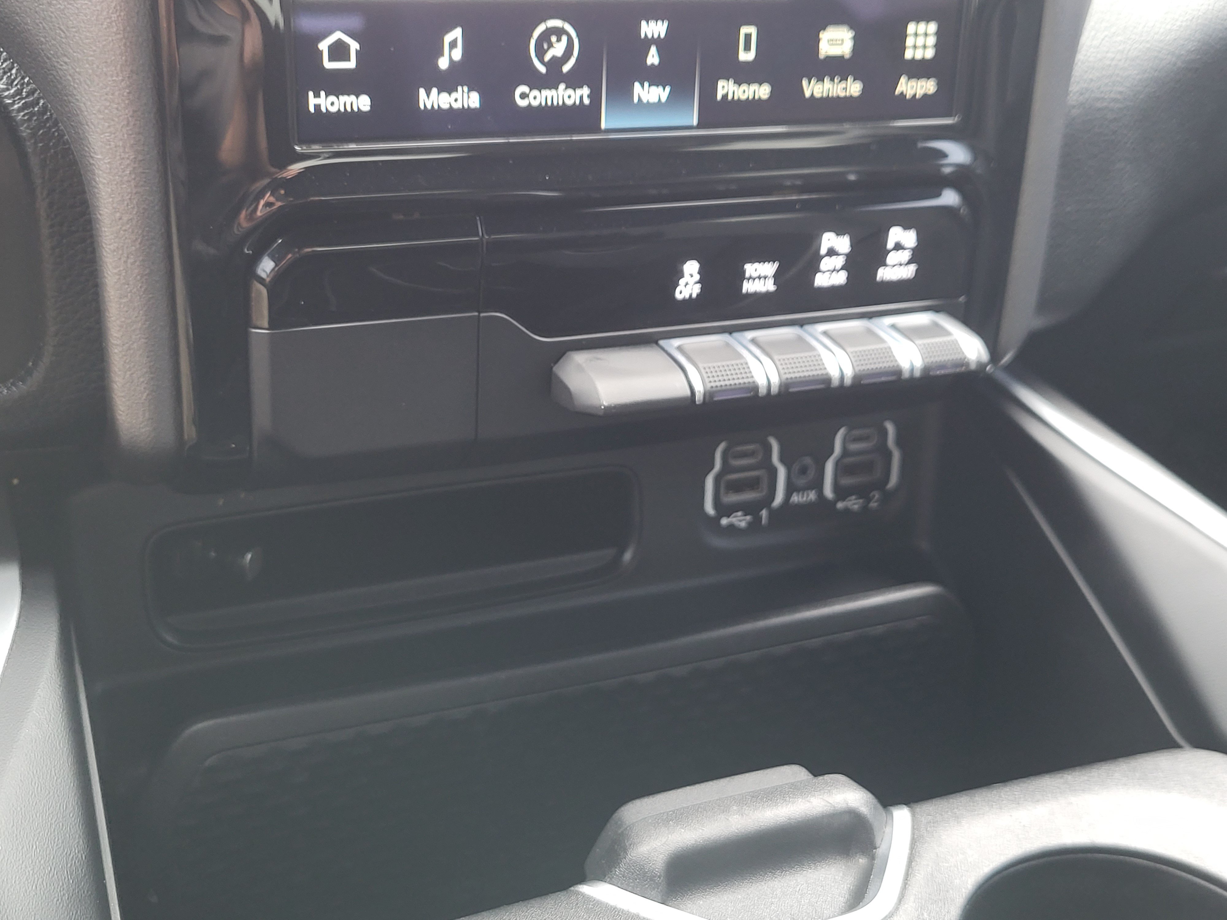 Used 2022 RAM 1500 Big Horn AWD/4WD image 19