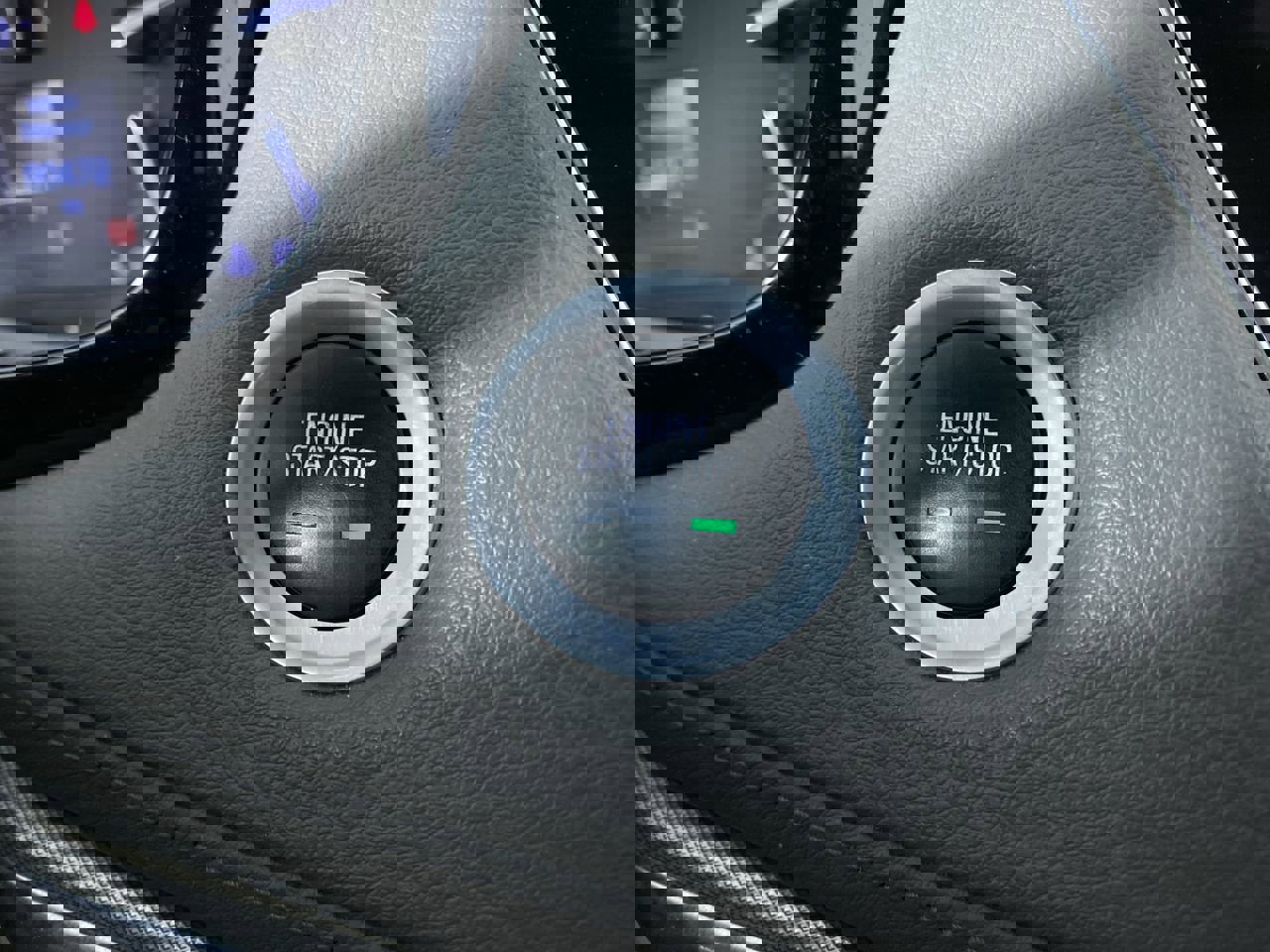 Certified 2017 Cadillac XT5 Luxury w/ Driver Awareness Package FWD image 14