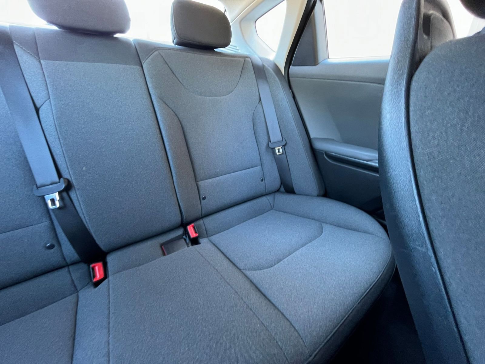 Used 2025 Kia K4 LXS image 36