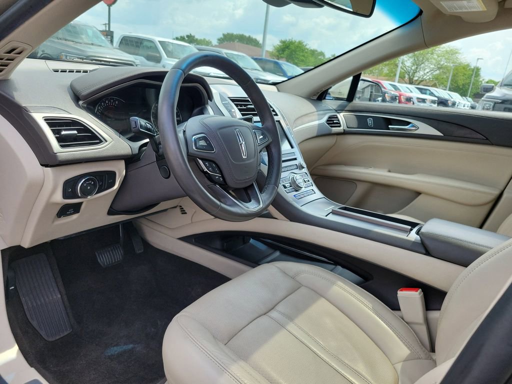 Used 2017 Lincoln MKZ Reserve w/ Technology Package AWD/4WD image 21