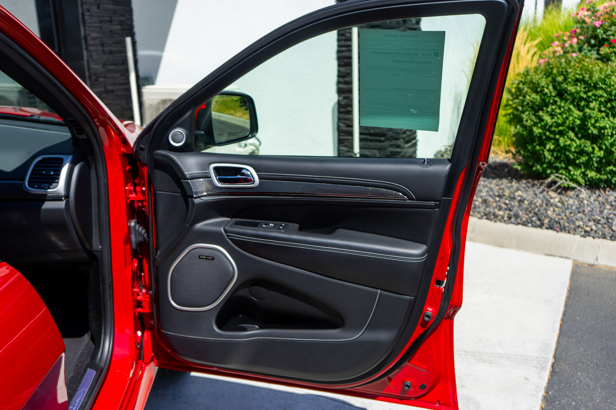 Used 2018 Jeep Grand Cherokee Trackhawk image 39