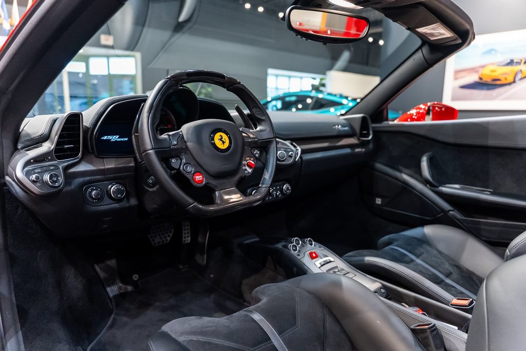 Certified 2014 Ferrari 458 Spider RWD image 25