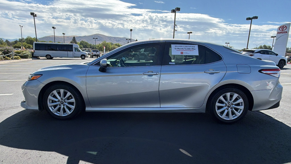 Certified 2018 Toyota Camry LE FWD image 6