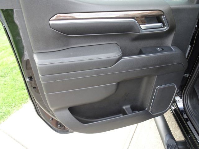 Used 2023 Chevrolet Silverado 1500 RST image 20