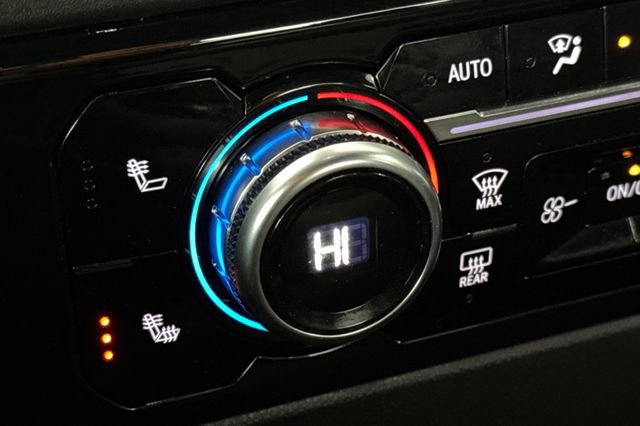 Used 2024 GMC Sierra 1500 SLT image 29