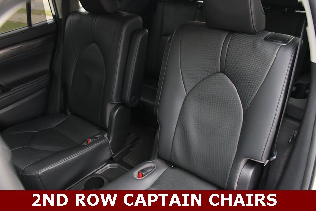 Used 2020 Toyota Highlander Limited image 20