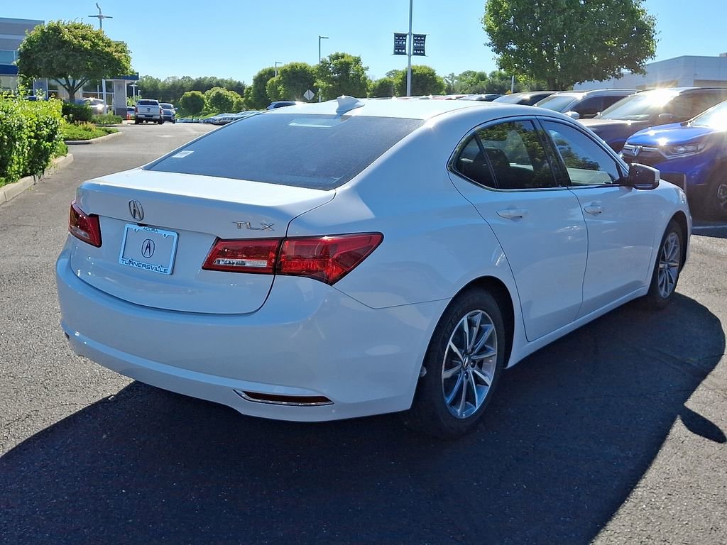 Certified 2018 Acura TLX FWD image 6
