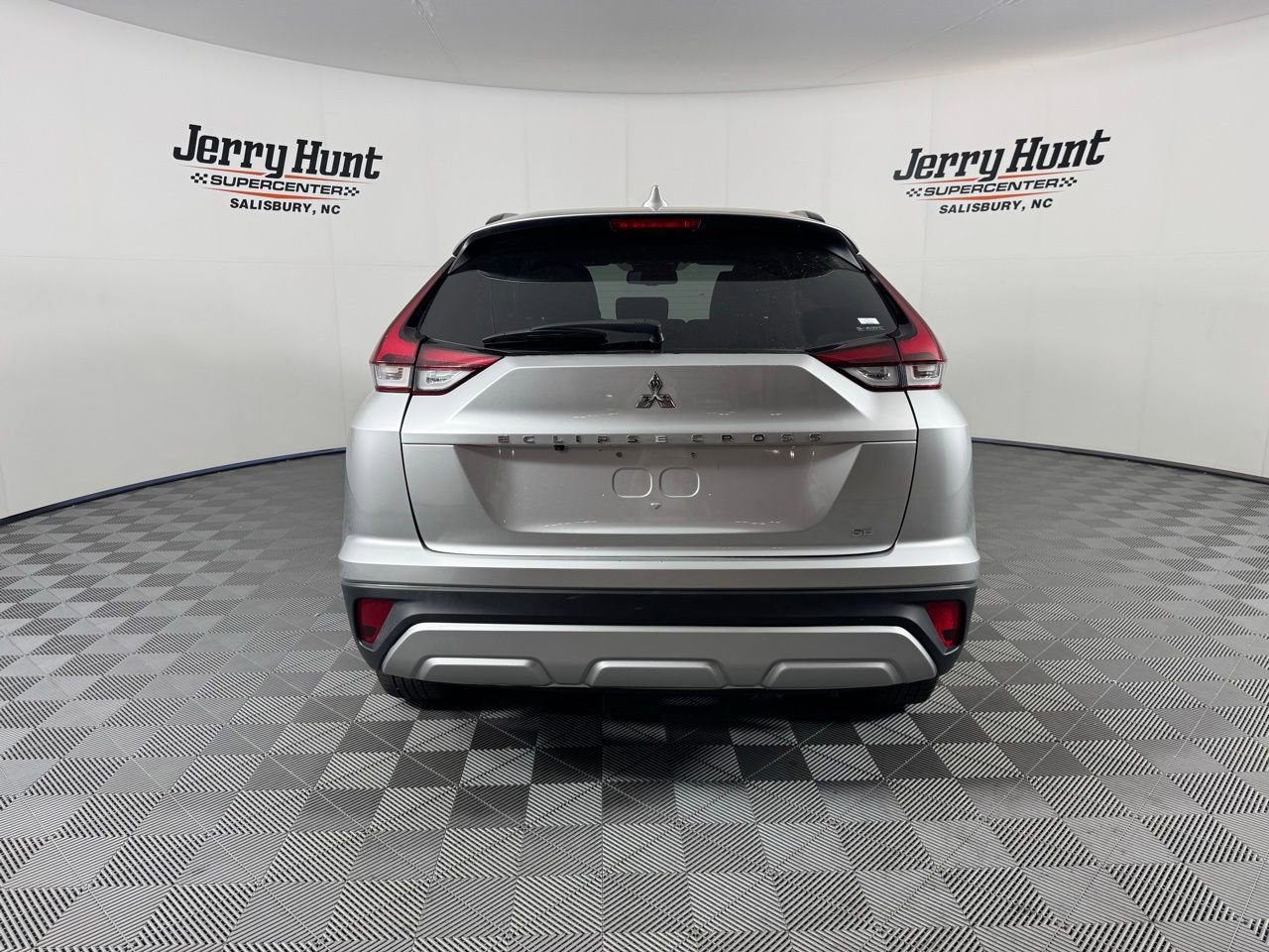 Used 2024 Mitsubishi Eclipse Cross SE AWD/4WD image 12