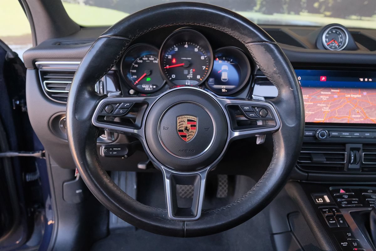 Used 2020 Porsche Macan AWD/4WD image 14