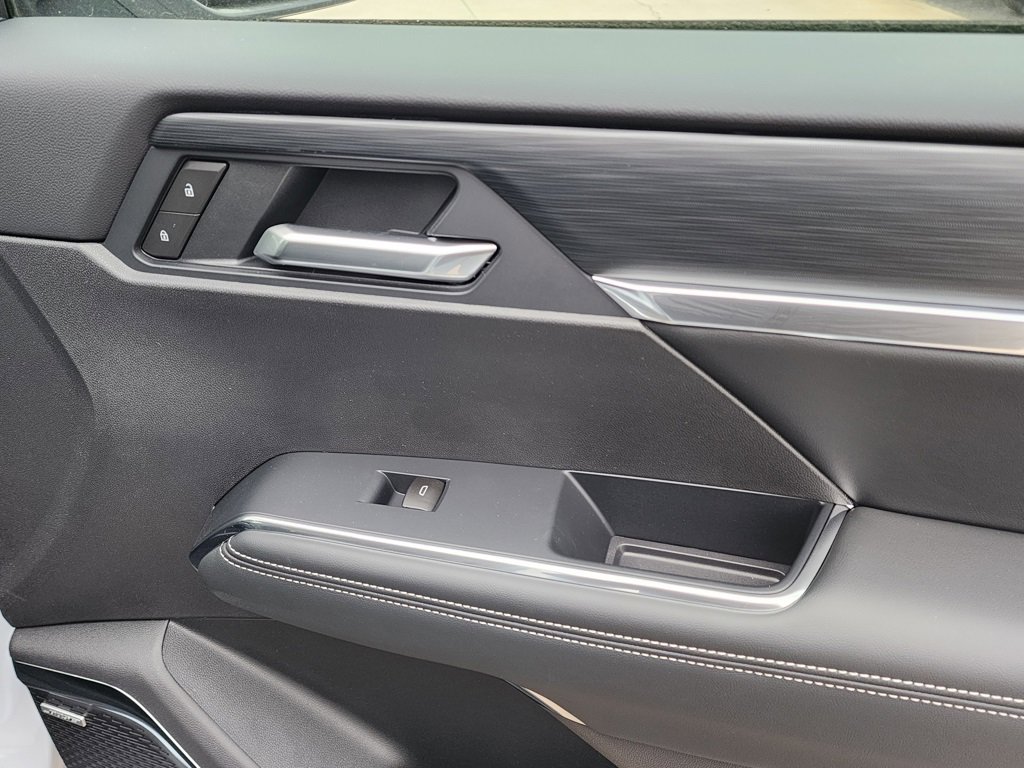 New 2026 GMC Acadia Elevation image 39