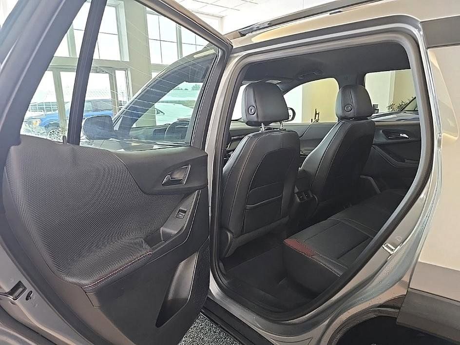 Used 2025 Chevrolet Equinox RS w/ Safety and Technology Package image 23