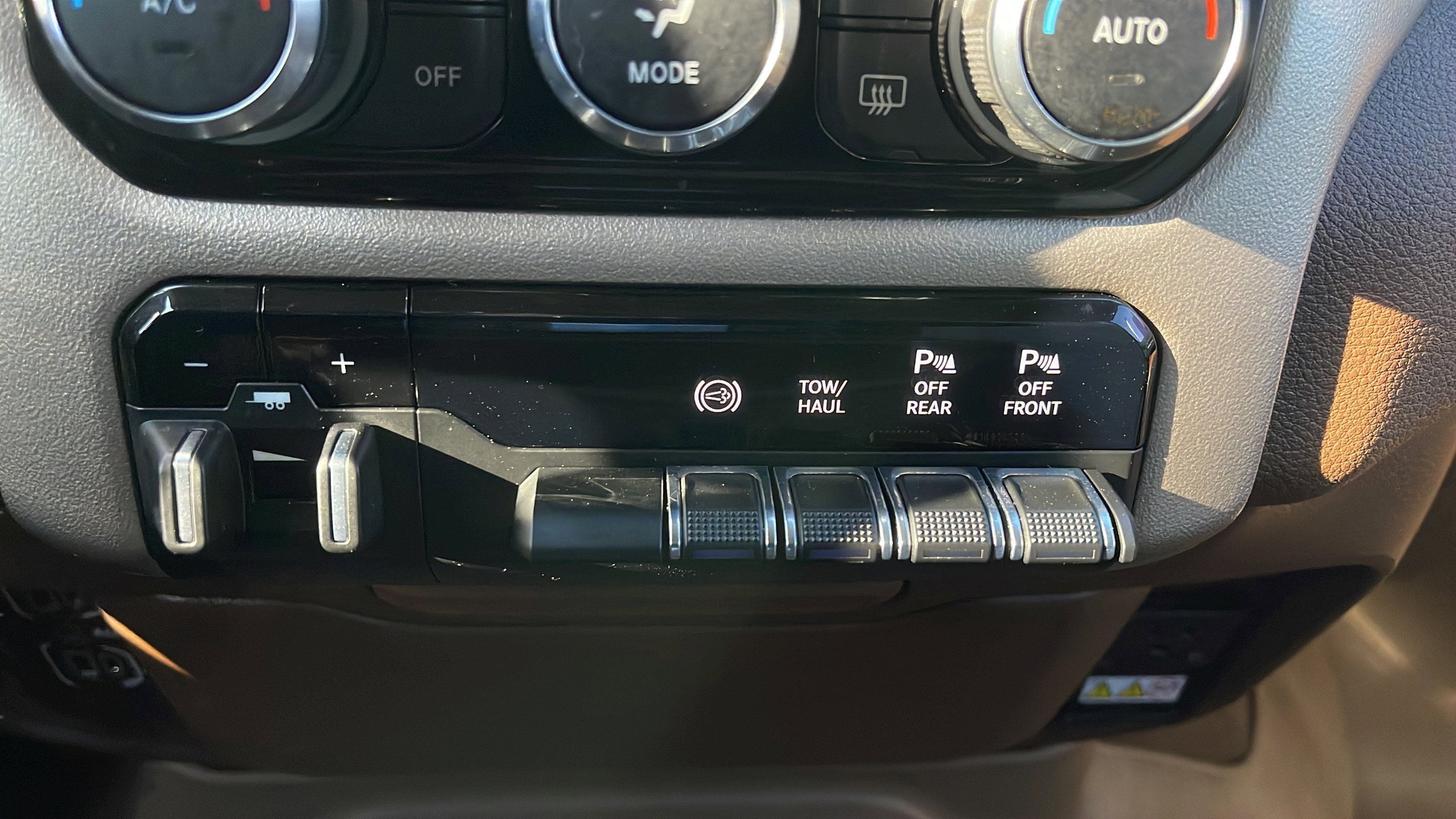 Used 2019 RAM 2500 Laramie image 37