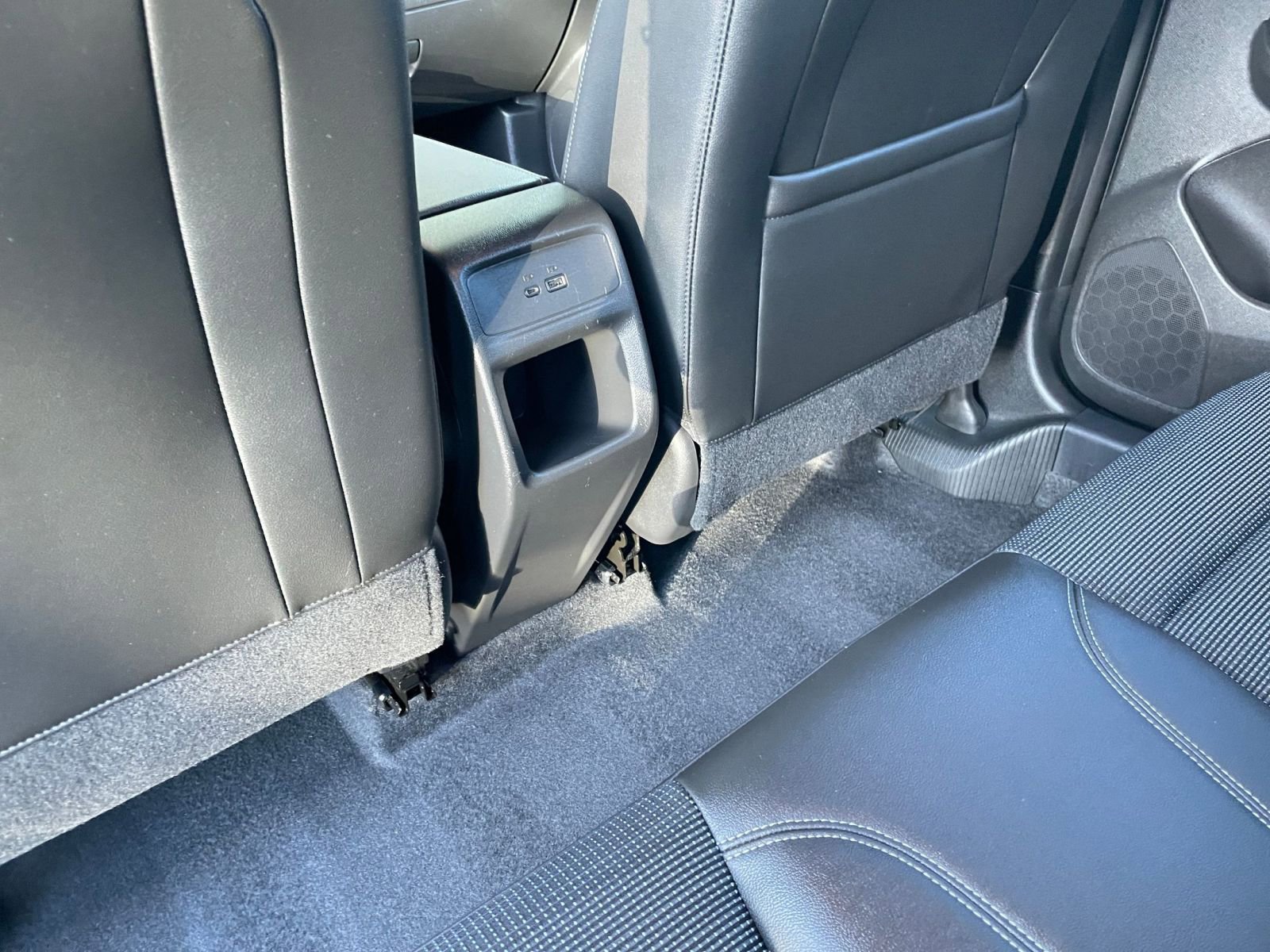 Used 2025 Buick Envista Preferred image 23