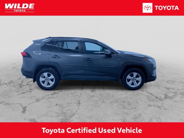 Used 2020 Toyota RAV4 XLE w/ All Weather Liner Package image 2