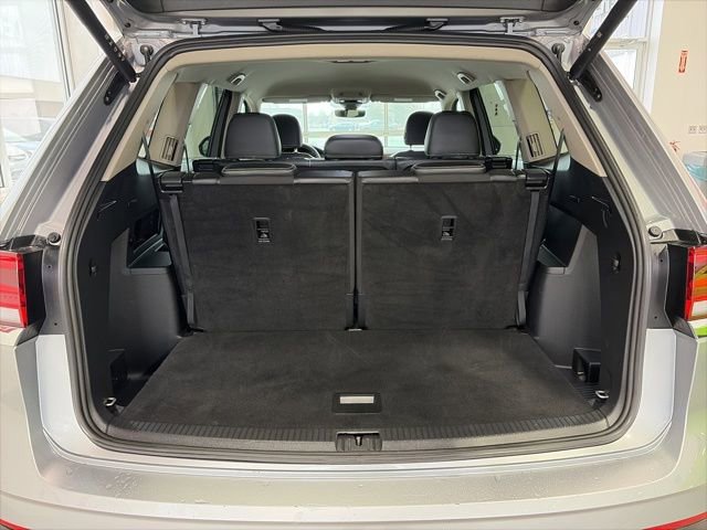 Used 2025 Volkswagen Atlas SE image 10