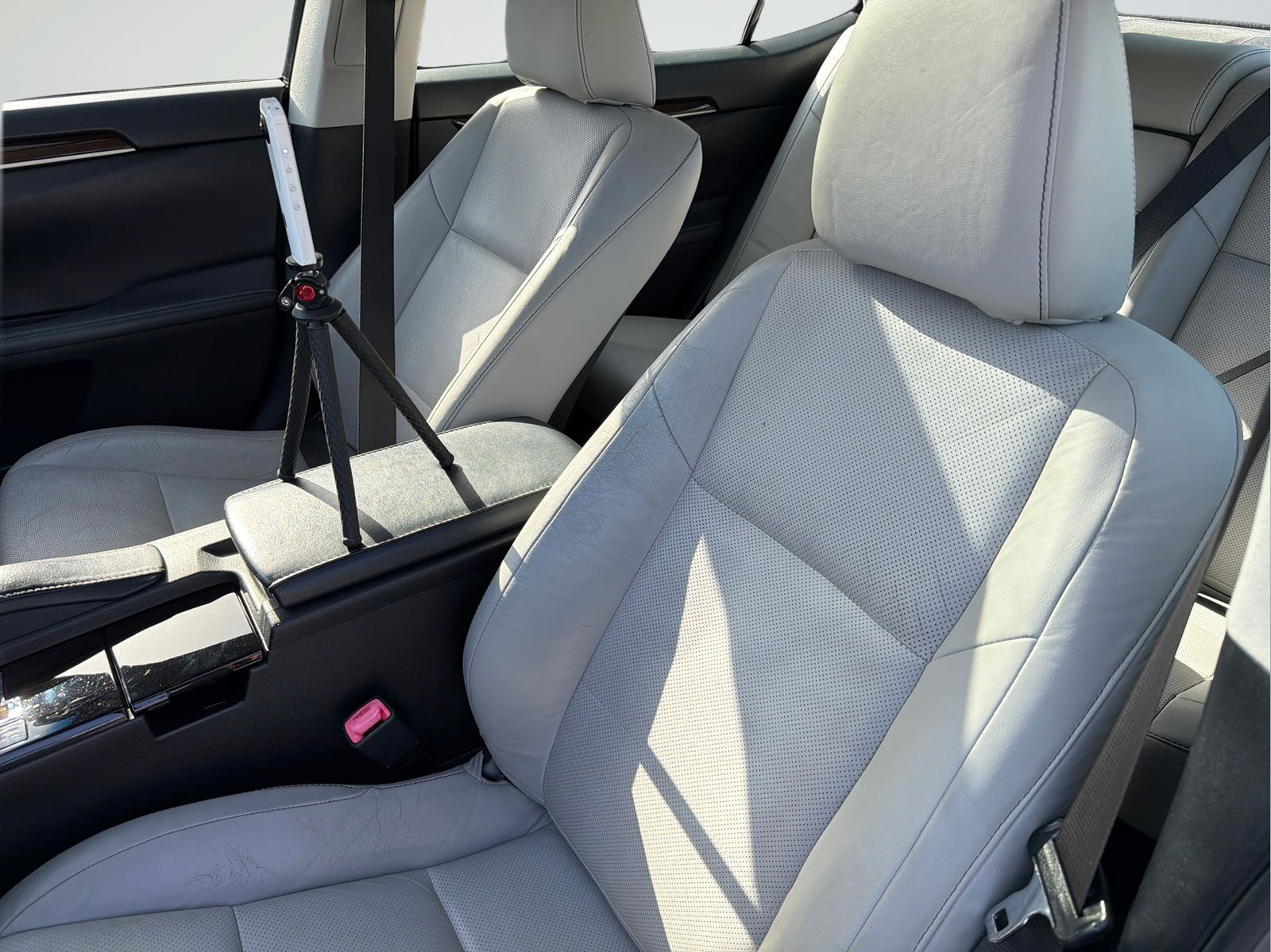 Used 2015 Lexus ES 350 w/ Luxury Package FWD image 31