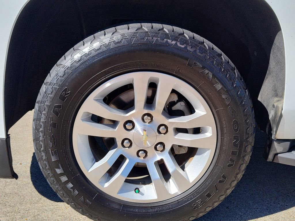 Used 2016 Chevrolet Tahoe LT image 14